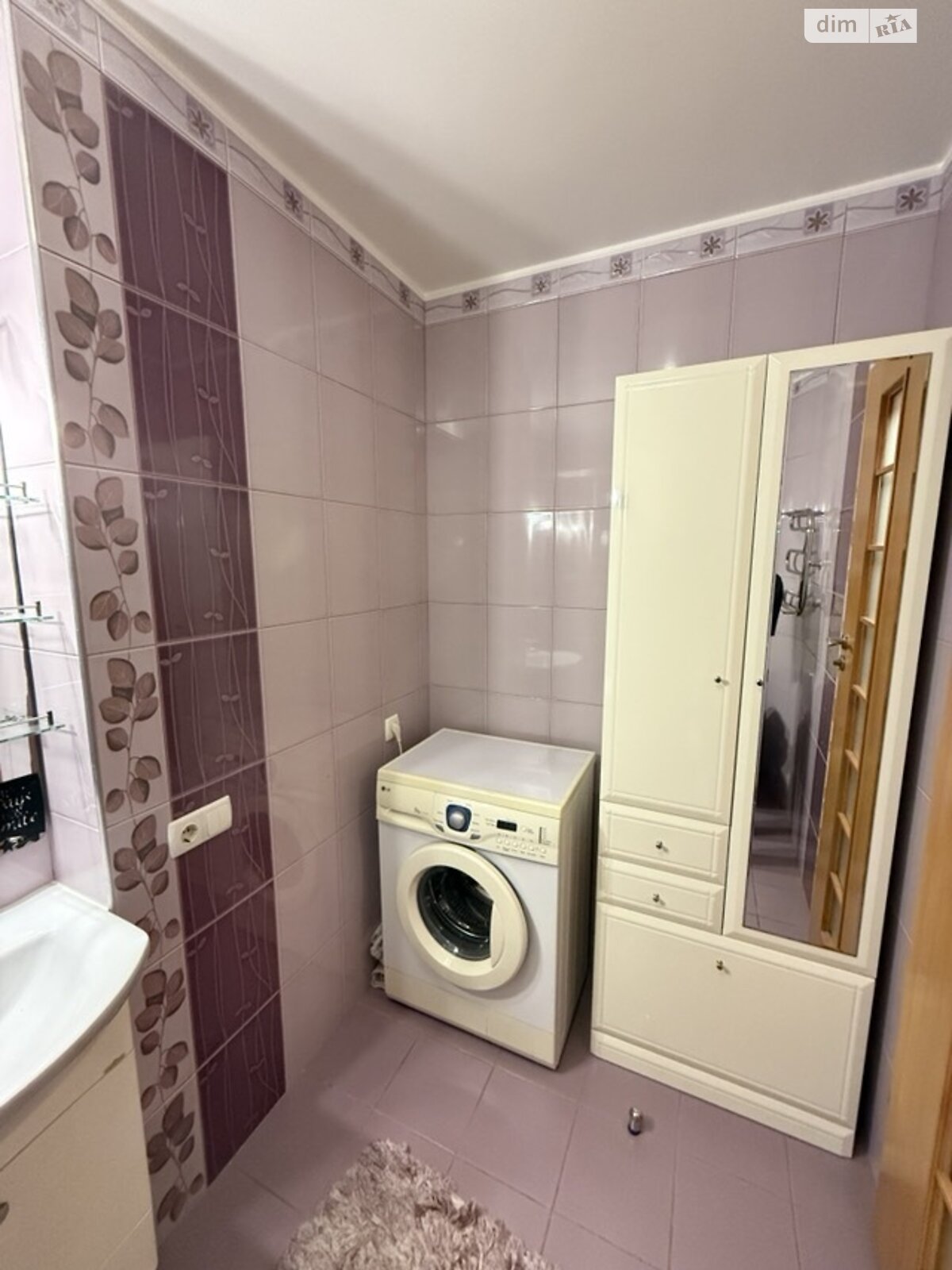 Продажа трехкомнатной квартиры в Харькове, на ул. Академика Барабашова 42, район 522-ый микрорайон фото 1 Продажа трехкомнатной квартиры в Харькове, на ул. Академика Барабашова 42, район 522-ый микрорайон фото 1