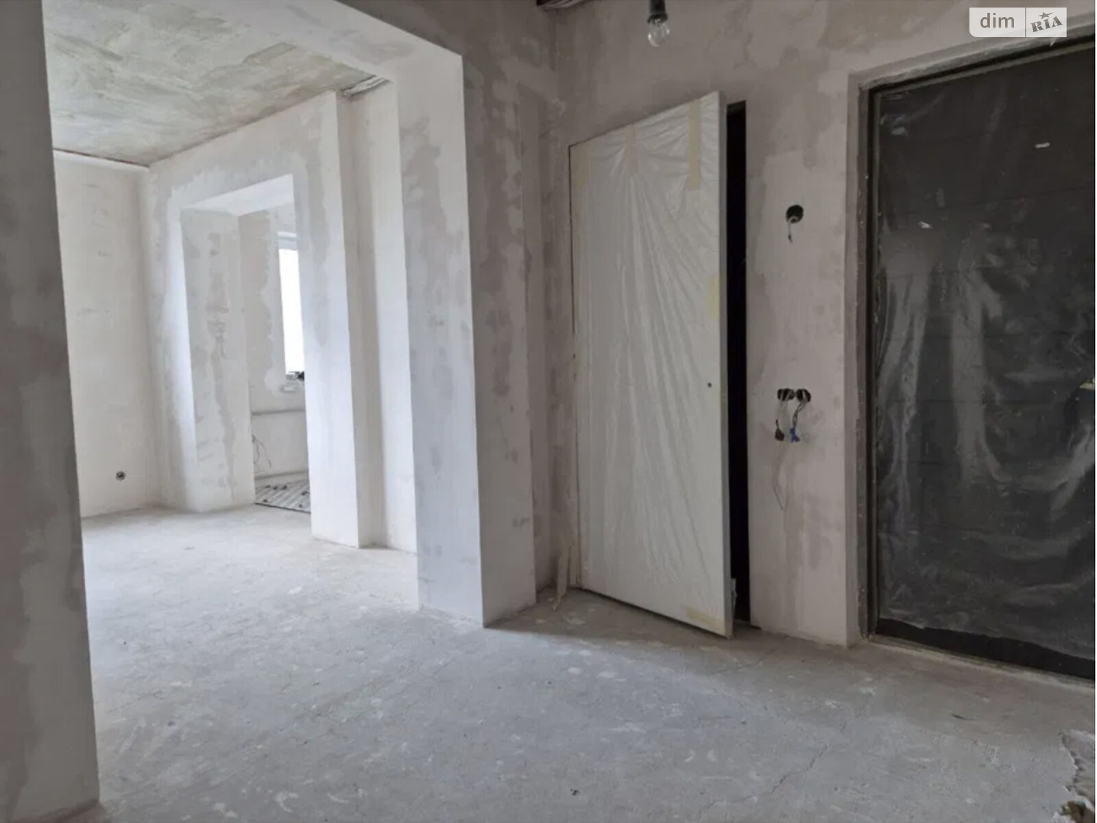 Продажа трехкомнатной квартиры в Харькове, на ул. Академика Барабашова 40, район 522-ый микрорайон фото 1 Продажа трехкомнатной квартиры в Харькове, на ул. Академика Барабашова 40, район 522-ый микрорайон фото 1