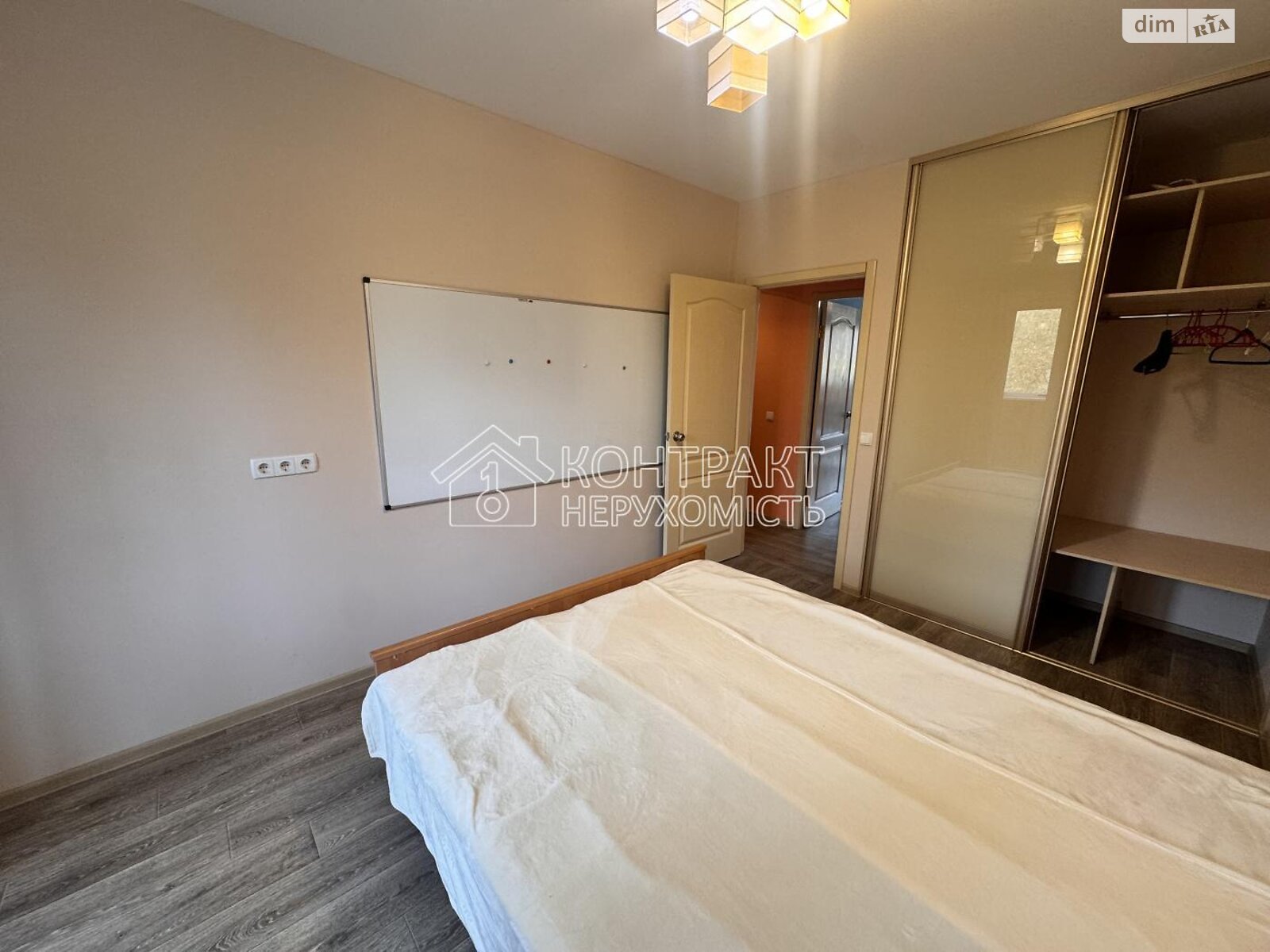 Продажа трехкомнатной квартиры в Харькове, на ул. Академика Павлова 319А, район 522-ый микрорайон фото 1 Продажа трехкомнатной квартиры в Харькове, на ул. Академика Павлова 319А, район 522-ый микрорайон фото 1