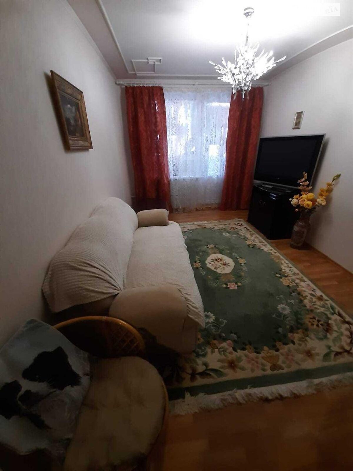 Продажа трехкомнатной квартиры в Харькове, на ул. Героев Труда 12, район 522-ый микрорайон фото 1