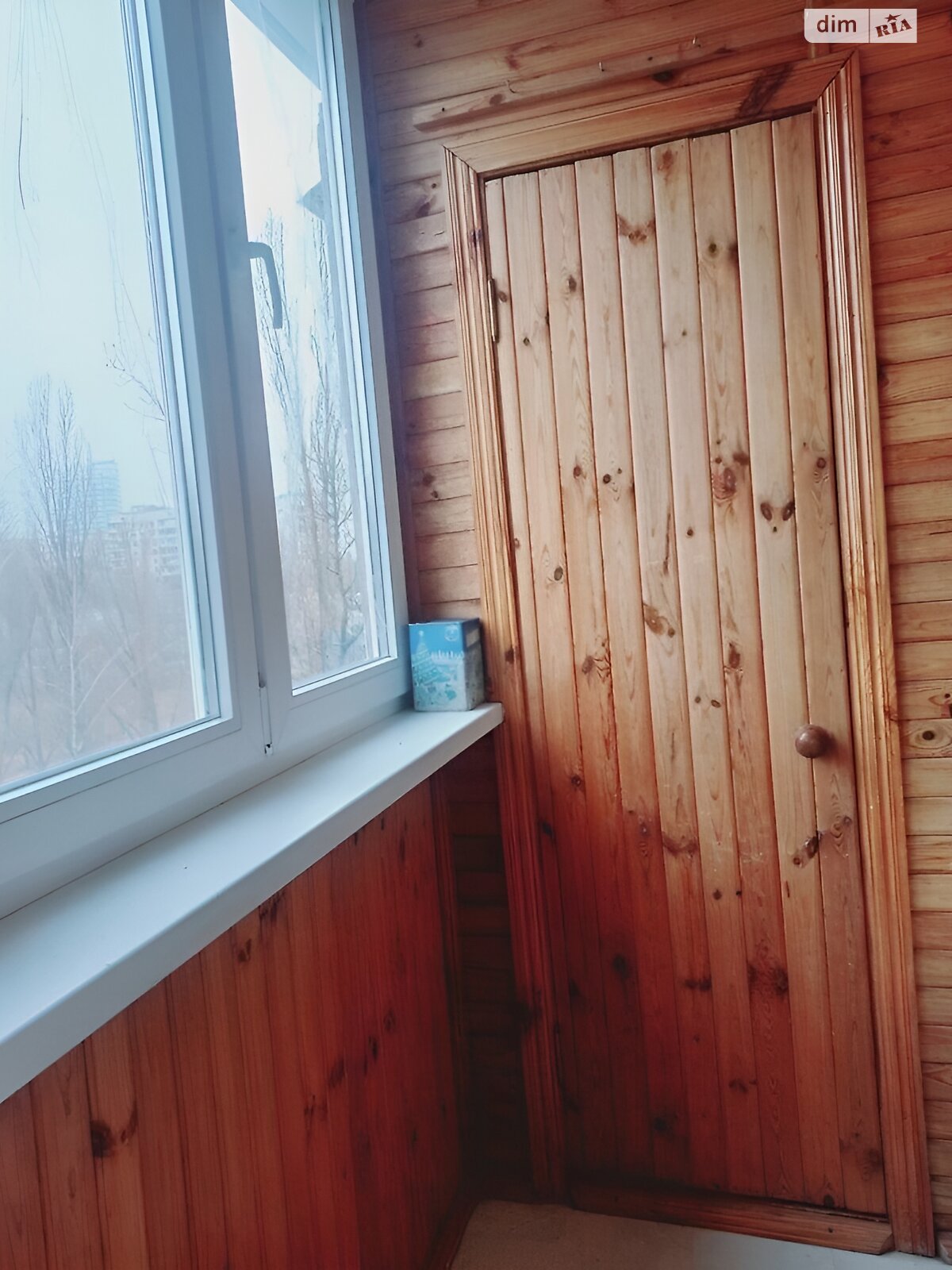 Продажа трехкомнатной квартиры в Харькове, на ул. Нескореных, район 522-ый микрорайон фото 1 Продажа трехкомнатной квартиры в Харькове, на ул. Нескореных, район 522-ый микрорайон фото 1