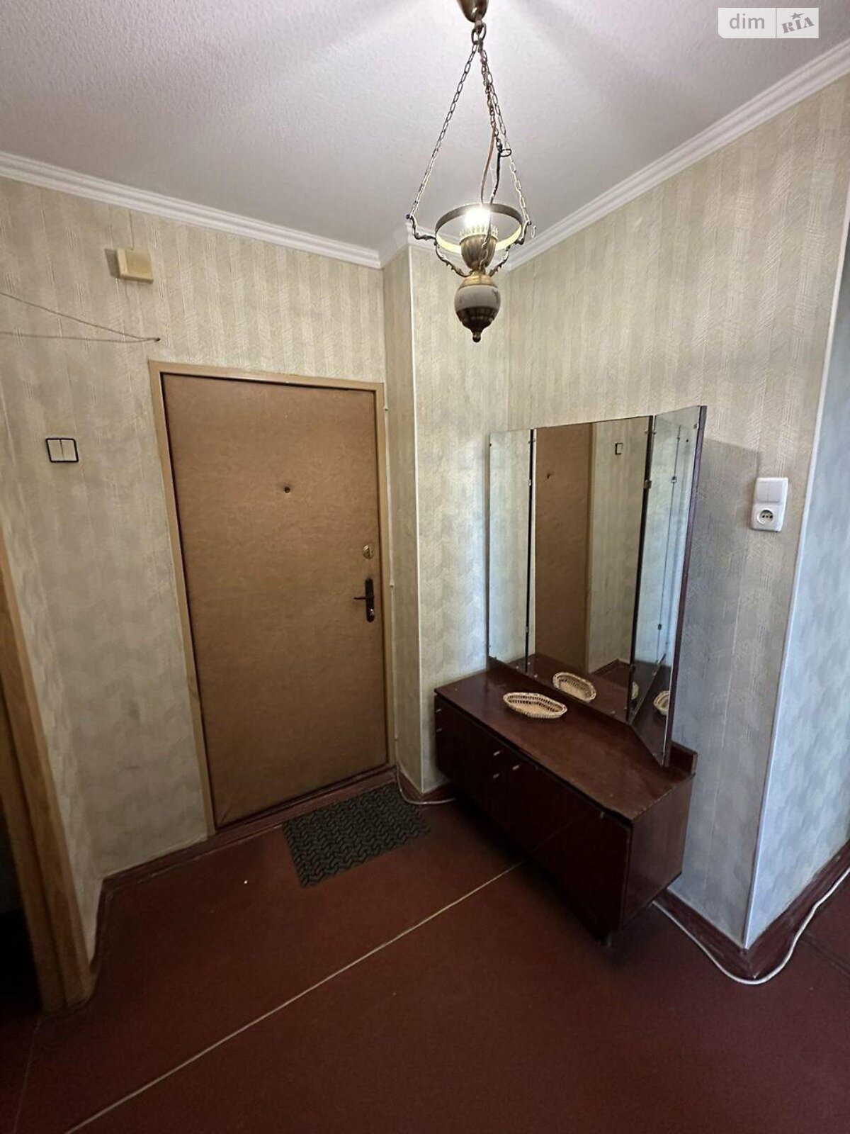 Продажа двухкомнатной квартиры в Харькове, на ул. Нескореных, район 522-ый микрорайон фото 1 Продажа двухкомнатной квартиры в Харькове, на ул. Нескореных, район 522-ый микрорайон фото 1