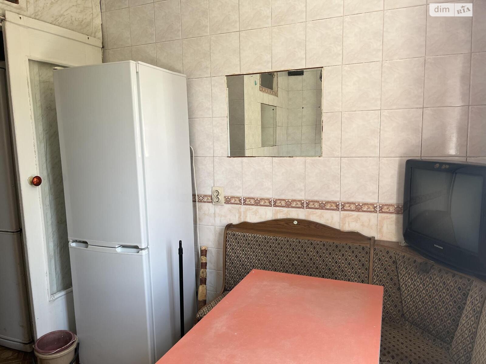 Продажа трехкомнатной квартиры в Харькове, на ул. Нескореных 20/321, район 522-ый микрорайон фото 1