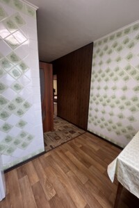 Продаж чотирикімнатної квартири в Харкові, на вул. Нескорених 4В, район 522-ий мікрорайон фото 2