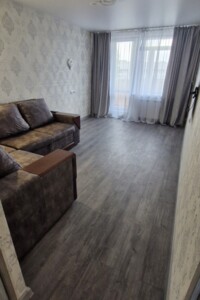 Продаж трикімнатної квартири в Харкові, на вул. Нескорених 12, район 522-ий мікрорайон фото 2