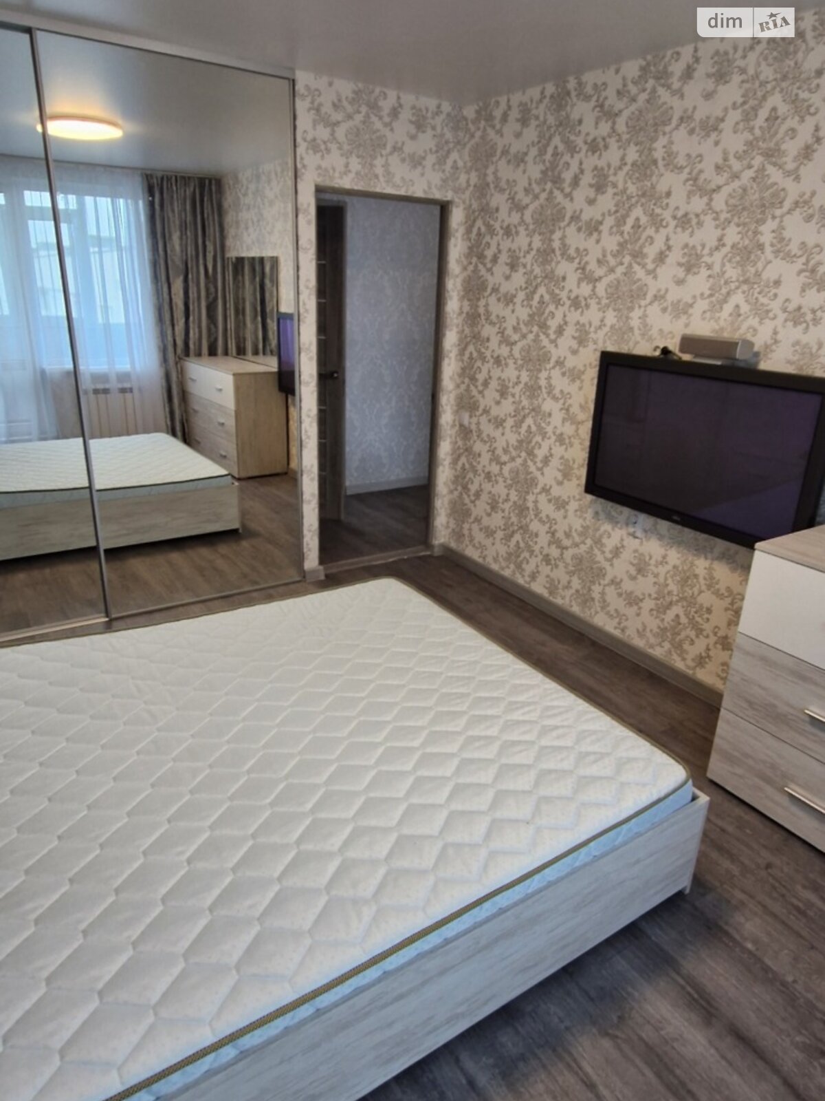 Продаж трикімнатної квартири в Харкові, на вул. Нескорених 12, район 522-ий мікрорайон фото 1 Продаж трикімнатної квартири в Харкові, на вул. Нескорених 12, район 522-ий мікрорайон фото 1