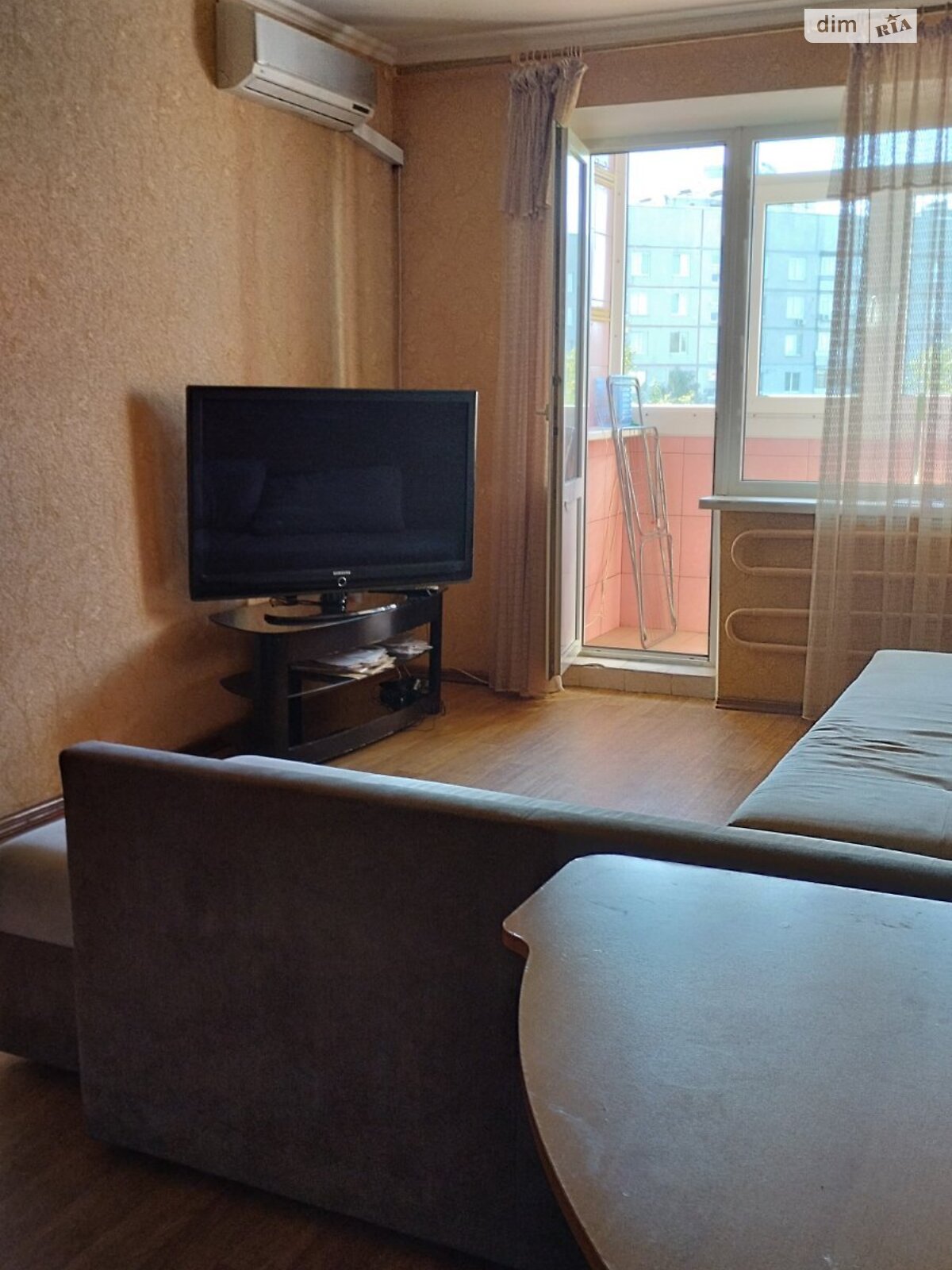 Продажа двухкомнатной квартиры в Харькове, на ул. Нескореных 20Б, район 522-ый микрорайон фото 1