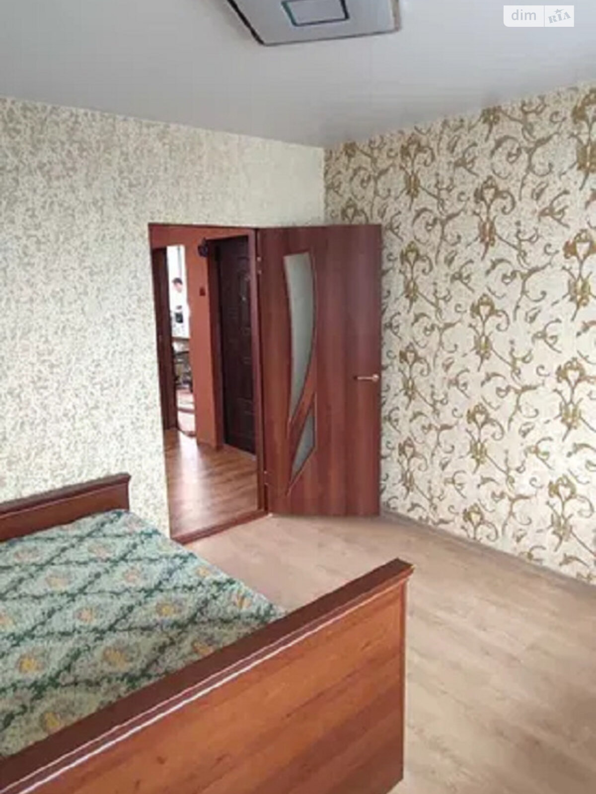 Продажа четырехкомнатной квартиры в Харькове, на ул. Нескореных 4В, район 522-ый микрорайон фото 1