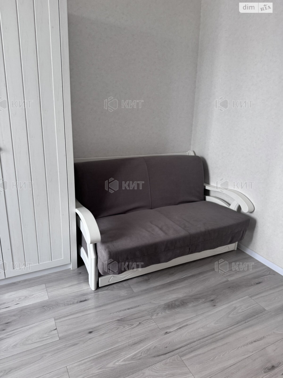Продажа трехкомнатной квартиры в Харькове, на ул. Валентиновская 9, район 522-ый микрорайон фото 1 Продажа трехкомнатной квартиры в Харькове, на ул. Валентиновская 9, район 522-ый микрорайон фото 1