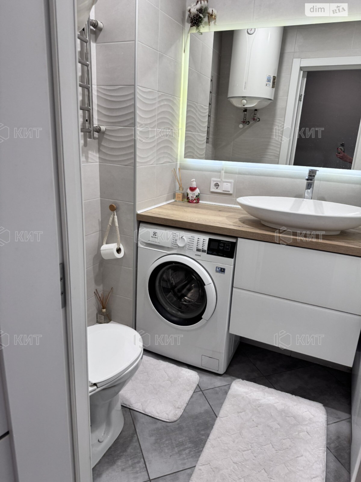 Продажа трехкомнатной квартиры в Харькове, на ул. Валентиновская 9, район 522-ый микрорайон фото 1 Продажа трехкомнатной квартиры в Харькове, на ул. Валентиновская 9, район 522-ый микрорайон фото 1
