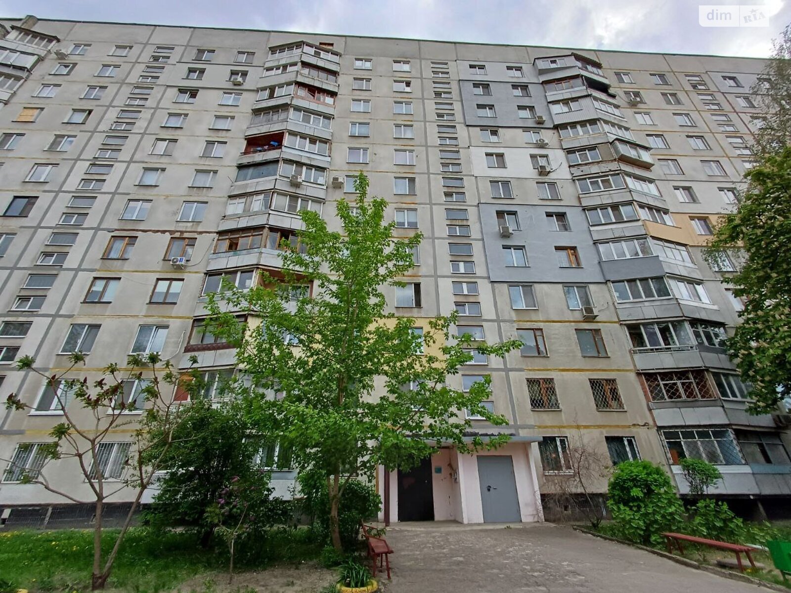 Продаж двокімнатної квартири в Харкові, на вул. Валентинівська 13Б, район 522-ий мікрорайон фото 1 Продаж двокімнатної квартири в Харкові, на вул. Валентинівська 13Б, район 522-ий мікрорайон фото 1