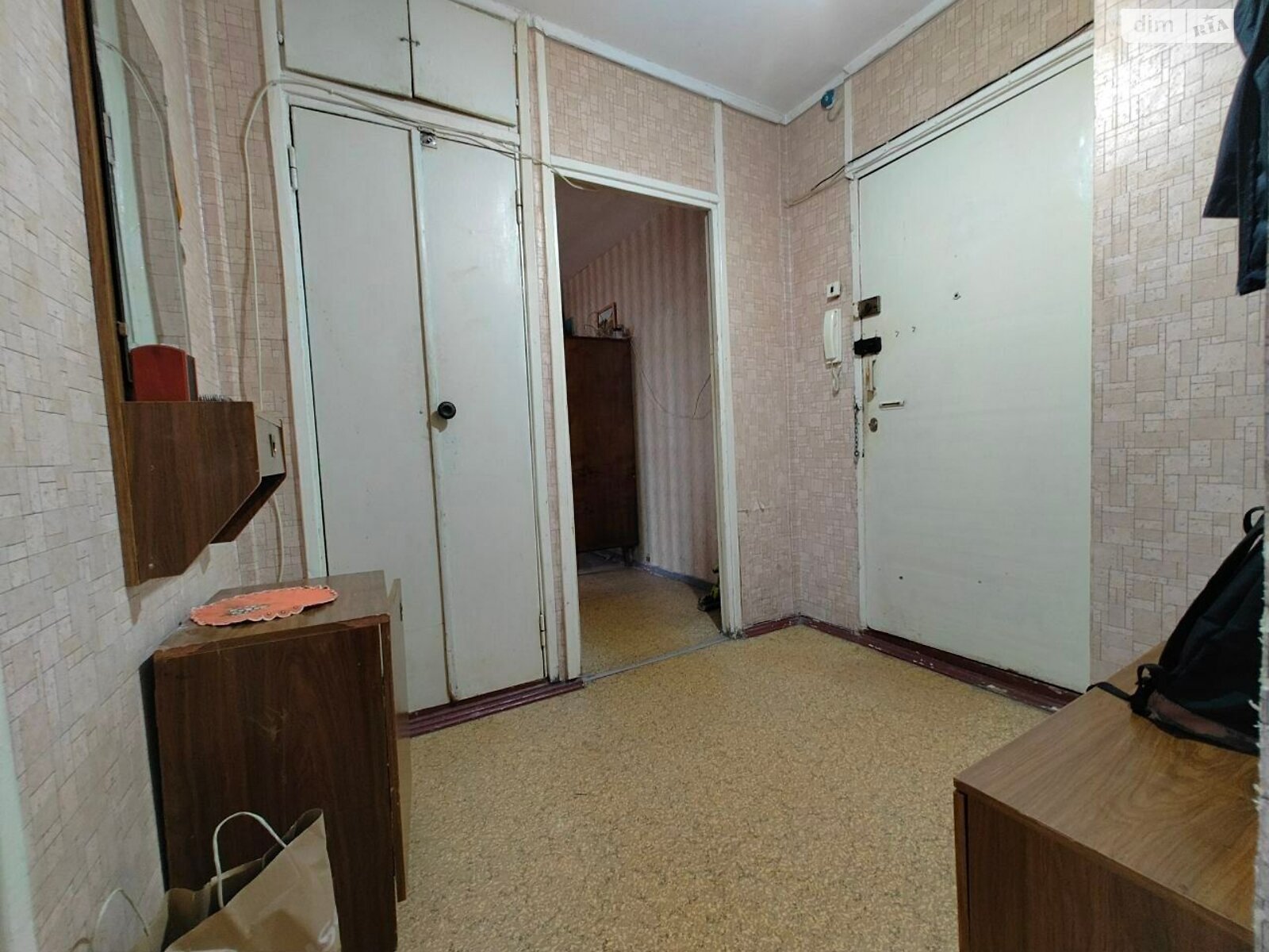Продажа двухкомнатной квартиры в Харькове, на ул. Валентиновская 7, район 522-ый микрорайон фото 1 Продажа двухкомнатной квартиры в Харькове, на ул. Валентиновская 7, район 522-ый микрорайон фото 1