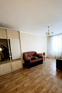 Продаж однокімнатної квартири в Харкові, на вул. Академіка Барабашова 42, район 522-ий мікрорайон фото 2