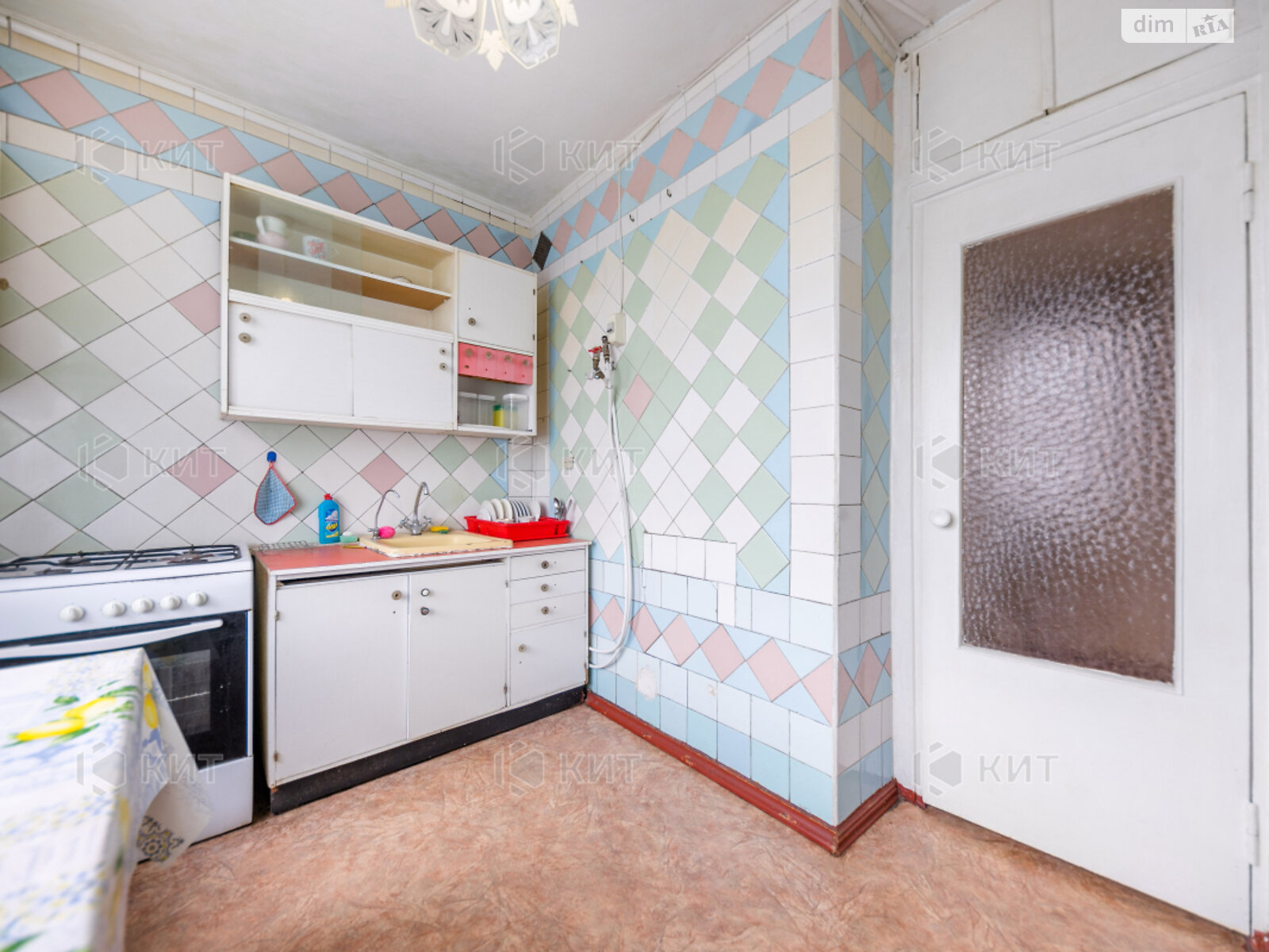 Продажа трехкомнатной квартиры в Харькове, на ул. Бучмы 16, район 524-ый микрорайон фото 1 Продажа трехкомнатной квартиры в Харькове, на ул. Бучмы 16, район 524-ый микрорайон фото 1