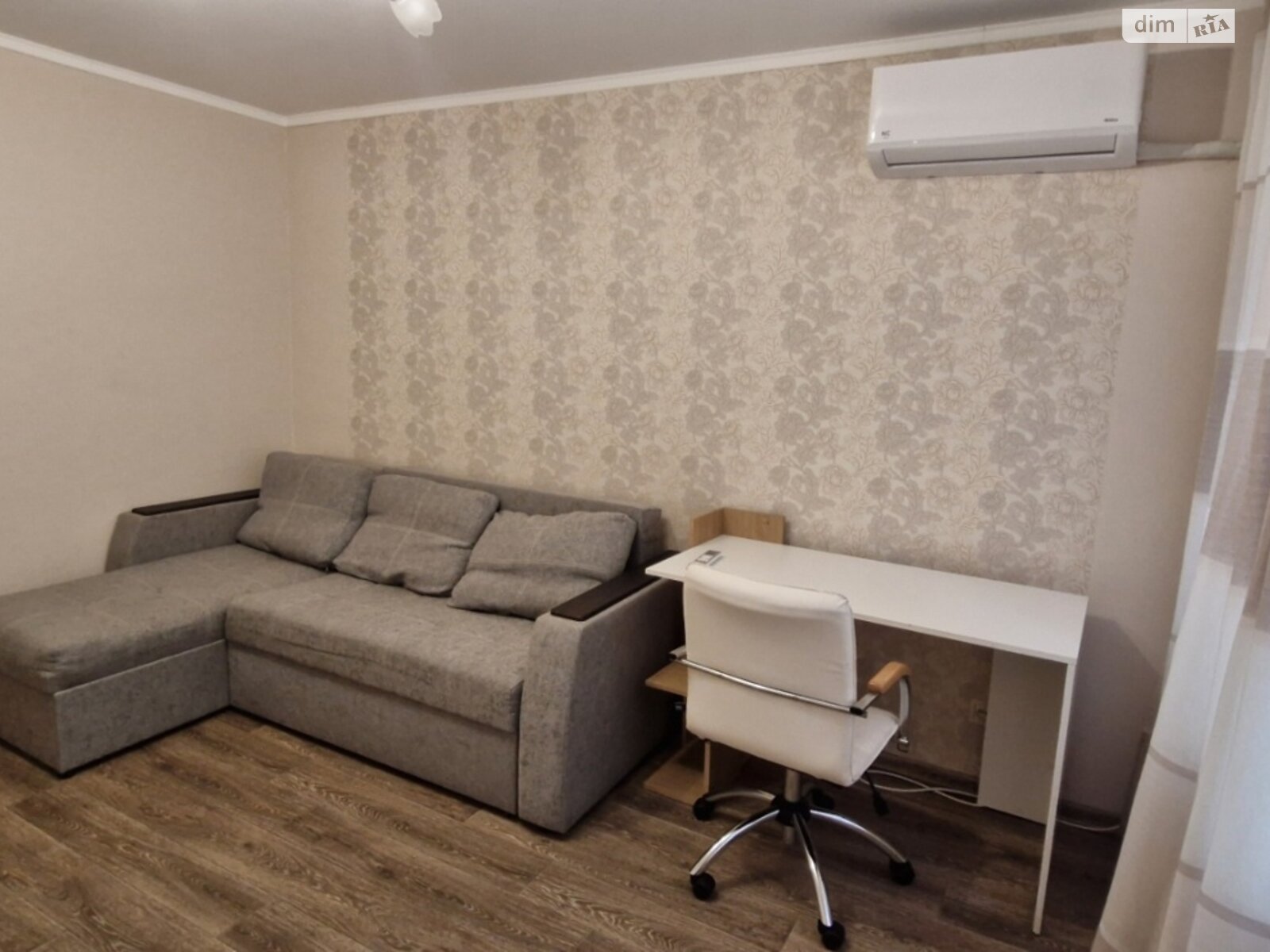 Продажа двухкомнатной квартиры в Харькове, на ул. Космонавтов 4, район 6-ой микрорайон фото 1 Продажа двухкомнатной квартиры в Харькове, на ул. Космонавтов 4, район 6-ой микрорайон фото 1