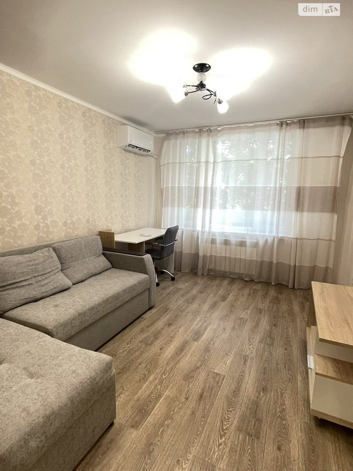 Продаж двокімнатної квартири в Харкові, на вул. Космонавтів 4, район 6-ий мікрорайон фото 1 Продаж двокімнатної квартири в Харкові, на вул. Космонавтів 4, район 6-ий мікрорайон фото 1