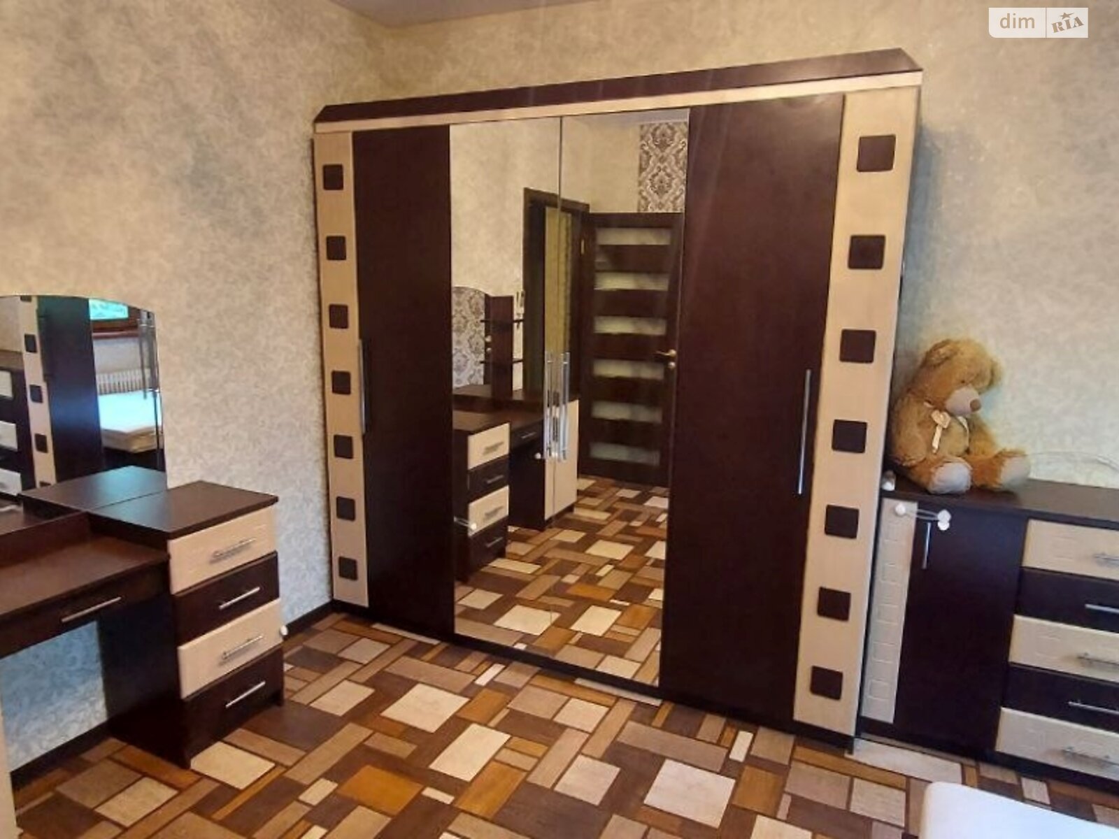 Продажа трехкомнатной квартиры в Харькове, на ул. Станислава Партали 50А, район 6-ой микрорайон фото 1 Продажа трехкомнатной квартиры в Харькове, на ул. Станислава Партали 50А, район 6-ой микрорайон фото 1