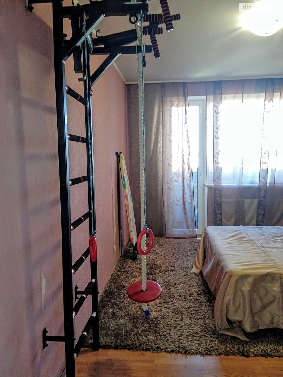 Продажа трехкомнатной квартиры в Харькове, на ул. Станислава Партали 50, район 6-ой микрорайон фото 1 Продажа трехкомнатной квартиры в Харькове, на ул. Станислава Партали 50, район 6-ой микрорайон фото 1