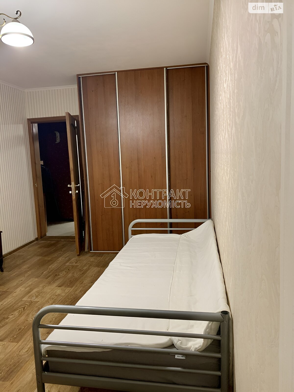 Продажа трехкомнатной квартиры в Харькове, на ул. Старицкого 9, район 6-ой микрорайон фото 1 Продажа трехкомнатной квартиры в Харькове, на ул. Старицкого 9, район 6-ой микрорайон фото 1