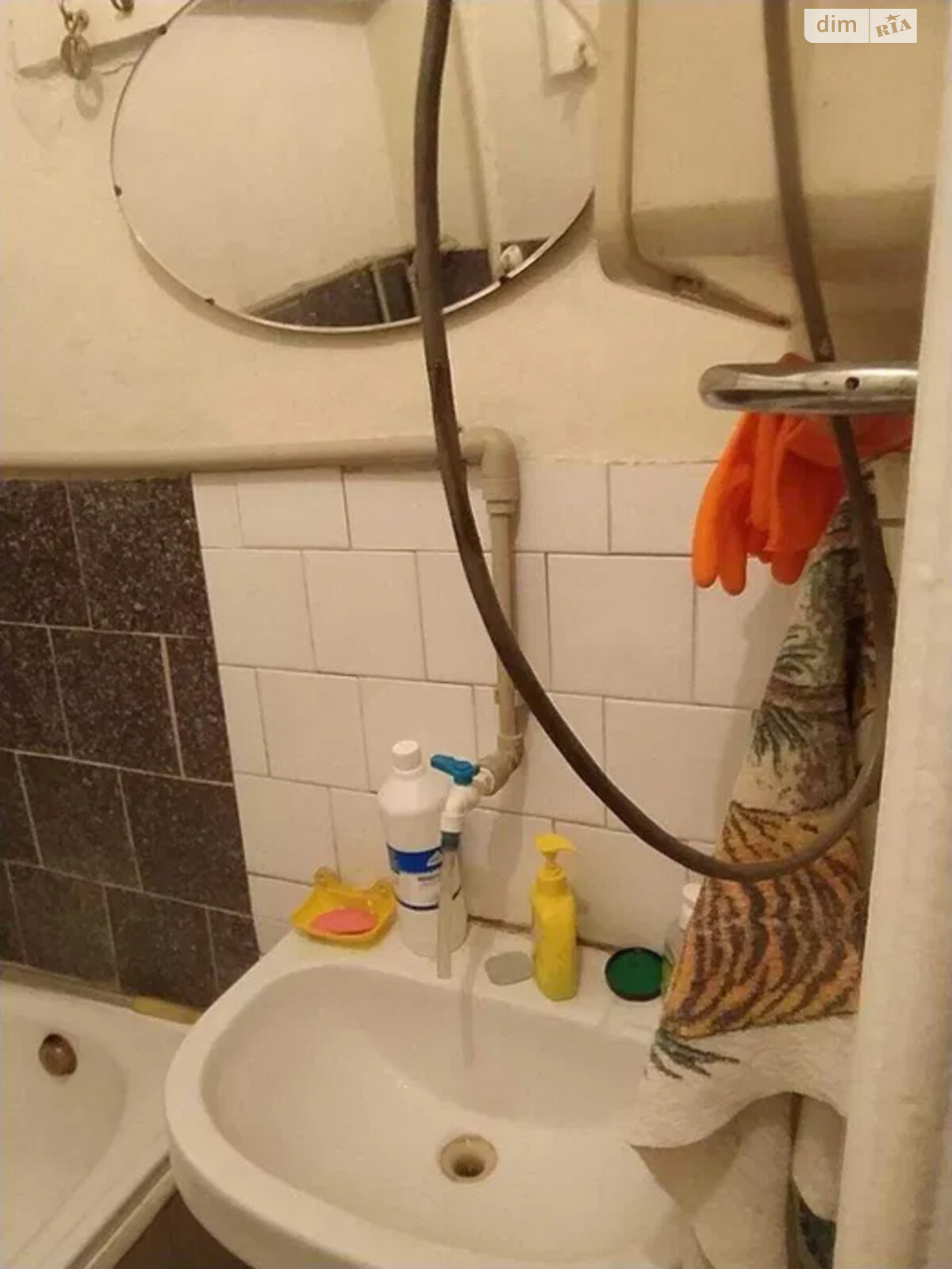 Продажа трехкомнатной квартиры в Харькове, на ул. Сумгаитская 6, район 6-ой микрорайон фото 1