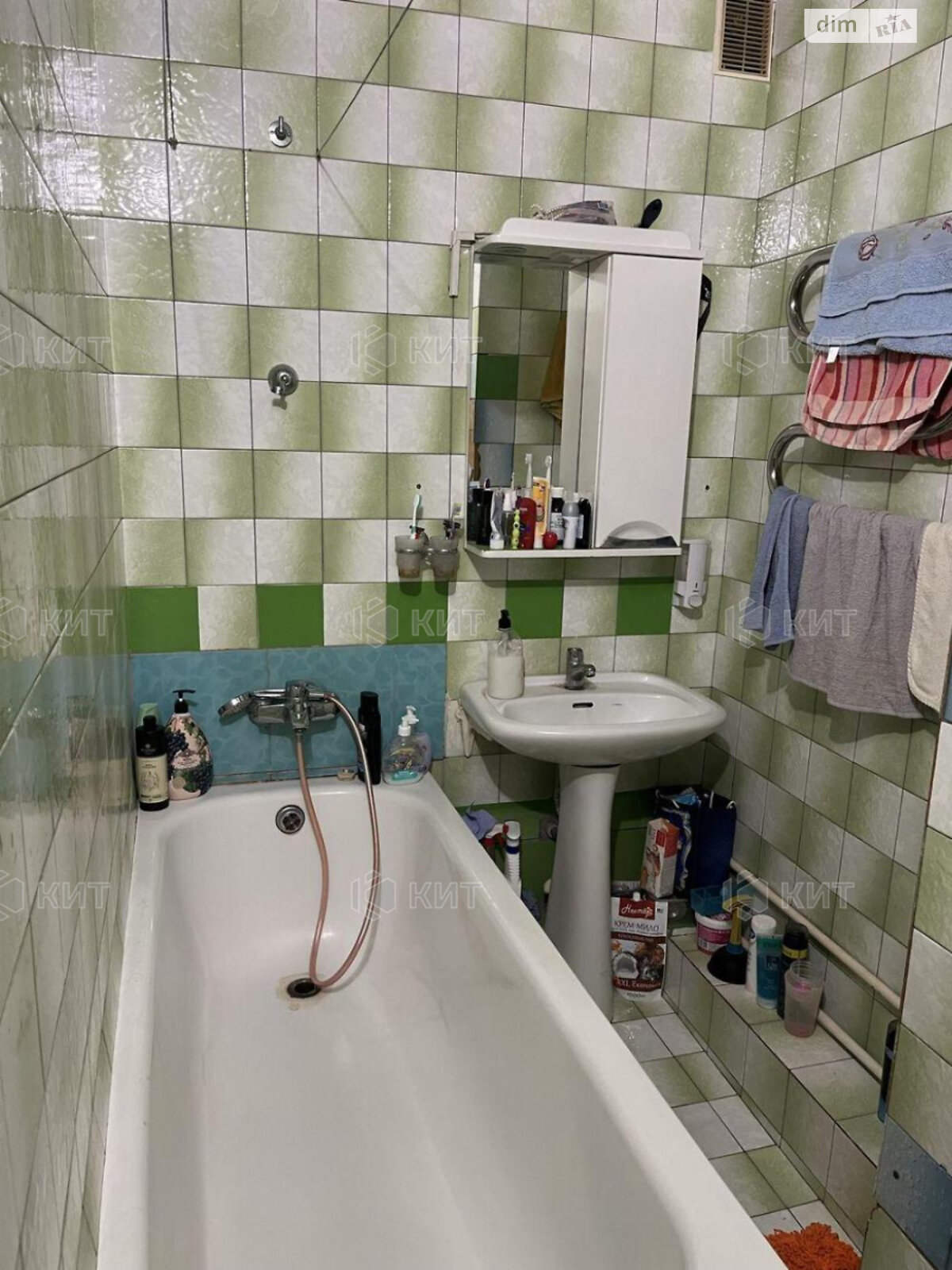 Продаж двокімнатної квартири в Харкові, на вул. Познанська 3, район 603-ий мікрорайон фото 1 Продаж двокімнатної квартири в Харкові, на вул. Познанська 3, район 603-ий мікрорайон фото 1