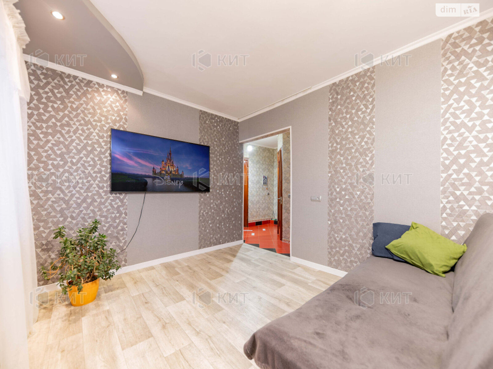 Продаж трикімнатної квартири в Харкові, на просп. Тракторобудівників 118Б, район 603-ий мікрорайон фото 1