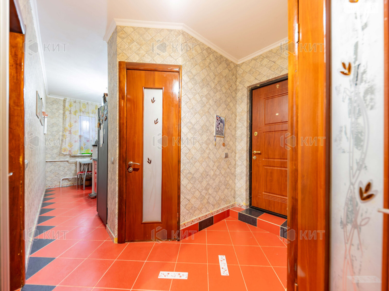 Продаж трикімнатної квартири в Харкові, на просп. Тракторобудівників 118Б, район 603-ий мікрорайон фото 1