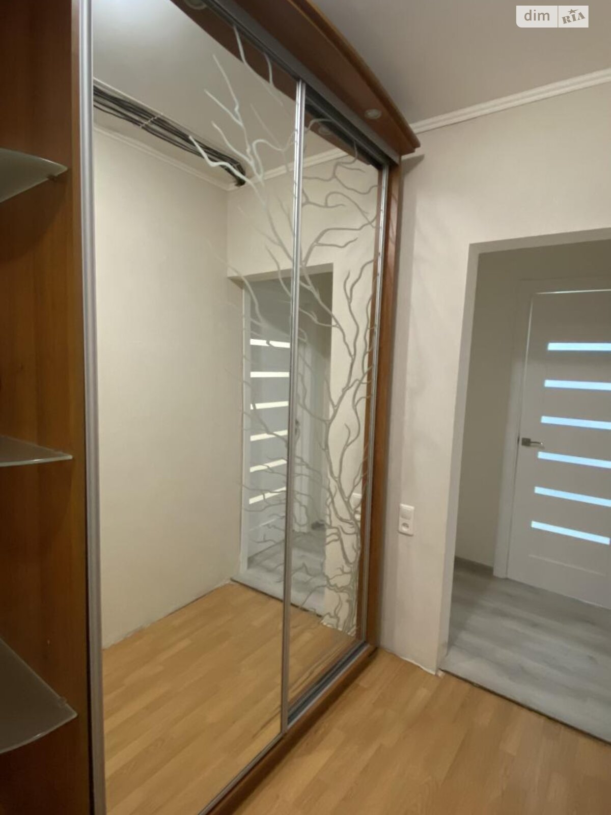 Продаж трикімнатної квартири в Харкові, на пр. Ювілейний 70, район 603-ий мікрорайон фото 1 Продаж трикімнатної квартири в Харкові, на пр. Ювілейний 70, район 603-ий мікрорайон фото 1