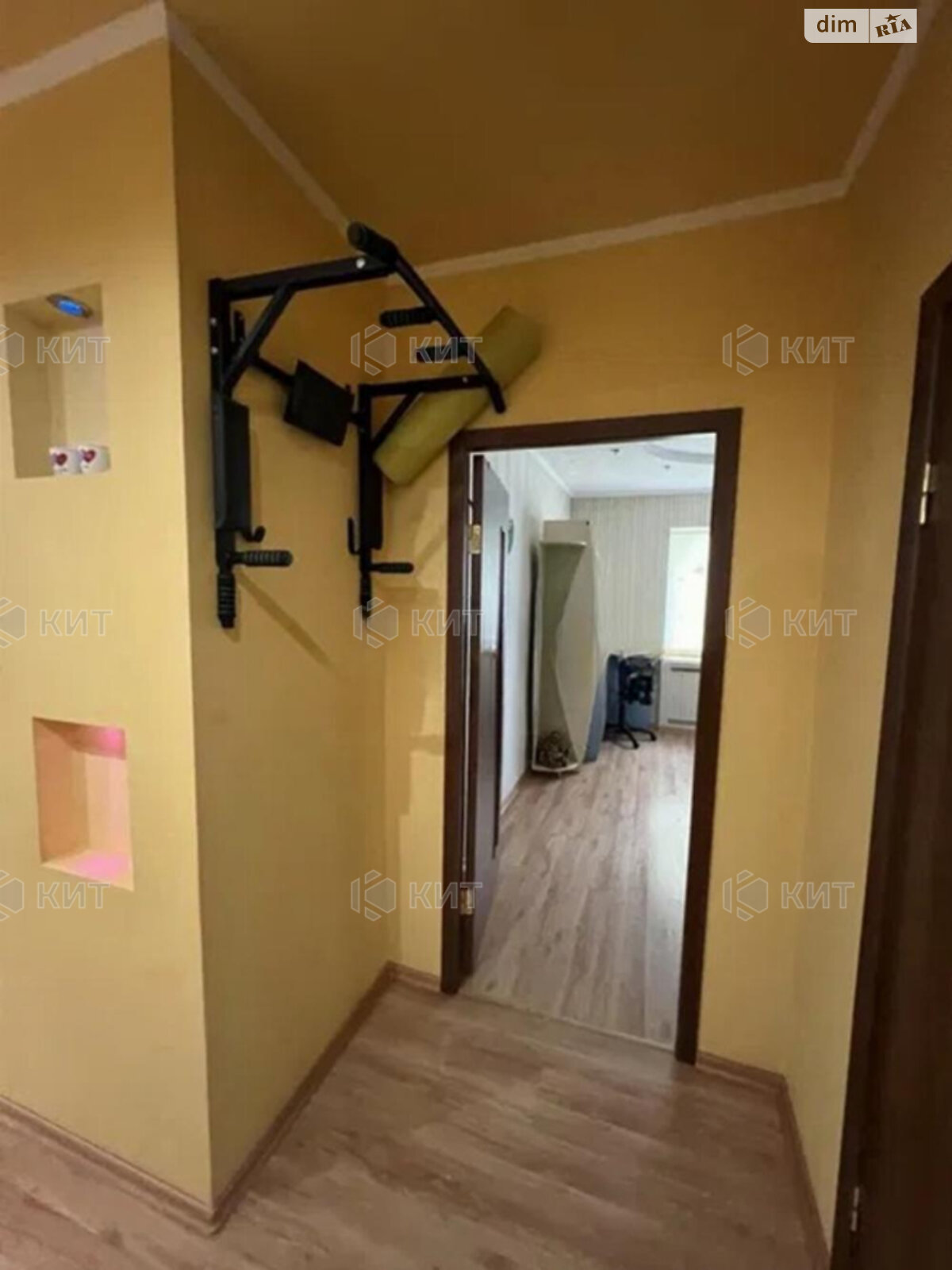 Продаж трикімнатної квартири в Харкові, на просп. Ювілейний 61Б, район 603-ий мікрорайон фото 1 Продаж трикімнатної квартири в Харкові, на просп. Ювілейний 61Б, район 603-ий мікрорайон фото 1