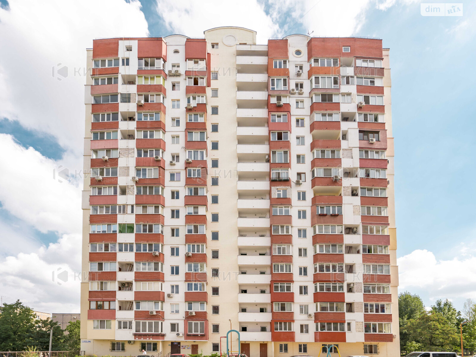 Продажа двухкомнатной квартиры в Харькове, на просп. Тракторостроителей 94В, район 604-ый микрорайон фото 1 Продажа двухкомнатной квартиры в Харькове, на просп. Тракторостроителей 94В, район 604-ый микрорайон фото 1