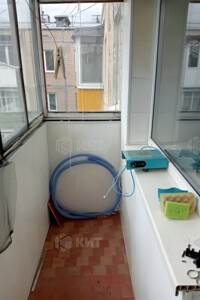 Продажа однокомнатной квартиры в Харькове, на просп. Тракторостроителей 102Б, район 604-ый микрорайон фото 2