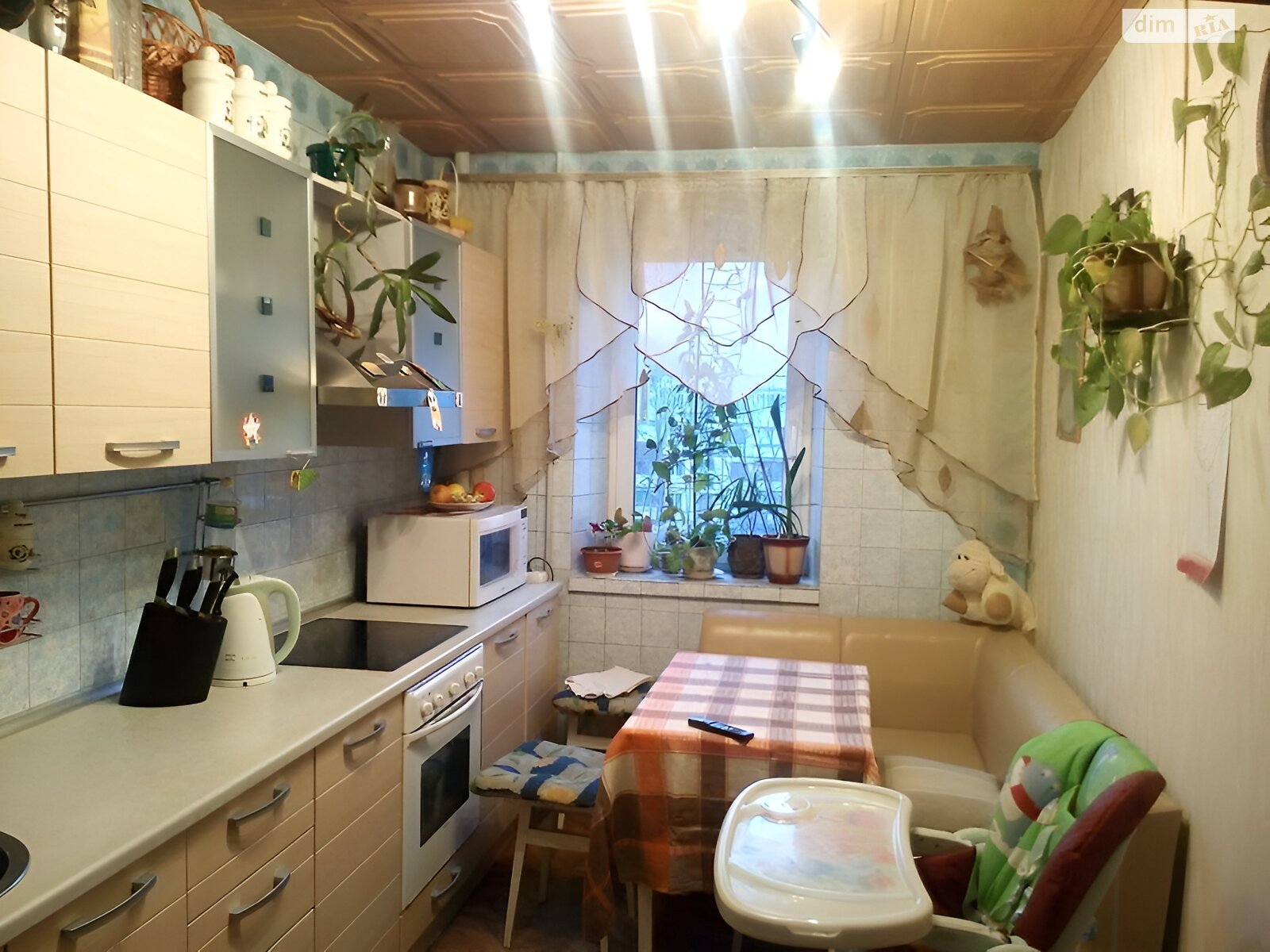 Продажа трехкомнатной квартиры в Харькове, на просп. Тракторостроителей, район 604-ый микрорайон фото 1 Продажа трехкомнатной квартиры в Харькове, на просп. Тракторостроителей, район 604-ый микрорайон фото 1