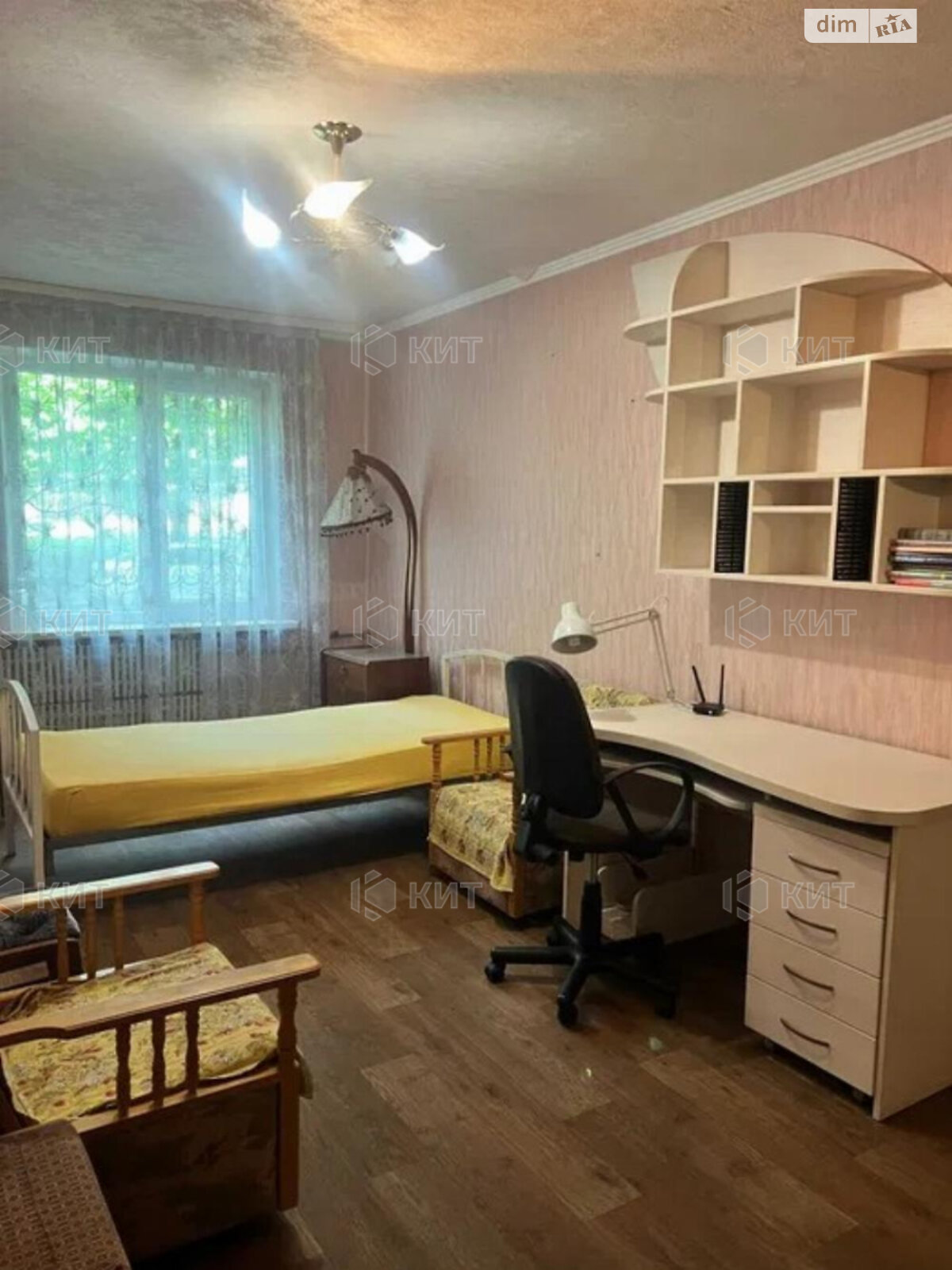 Продаж трикімнатної квартири в Харкові, на просп. Тракторобудівників 92, район 604-ий мікрорайон фото 1