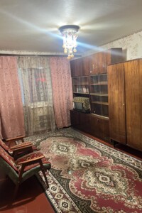 Продажа двухкомнатной квартиры в Харькове, на просп. Тракторостроителей 92А, район 604-ый микрорайон фото 2