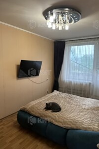 Продаж однокімнатної квартири в Харкові, на просп. Тракторобудівників 77А, район 605-ий мікрорайон фото 2