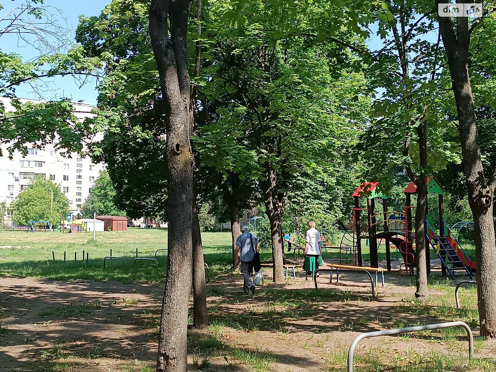 Продаж двокімнатної квартири в Харкові, на просп. Тракторобудівників 130В, район 606-ий мікрорайон фото 1 Продаж двокімнатної квартири в Харкові, на просп. Тракторобудівників 130В, район 606-ий мікрорайон фото 1