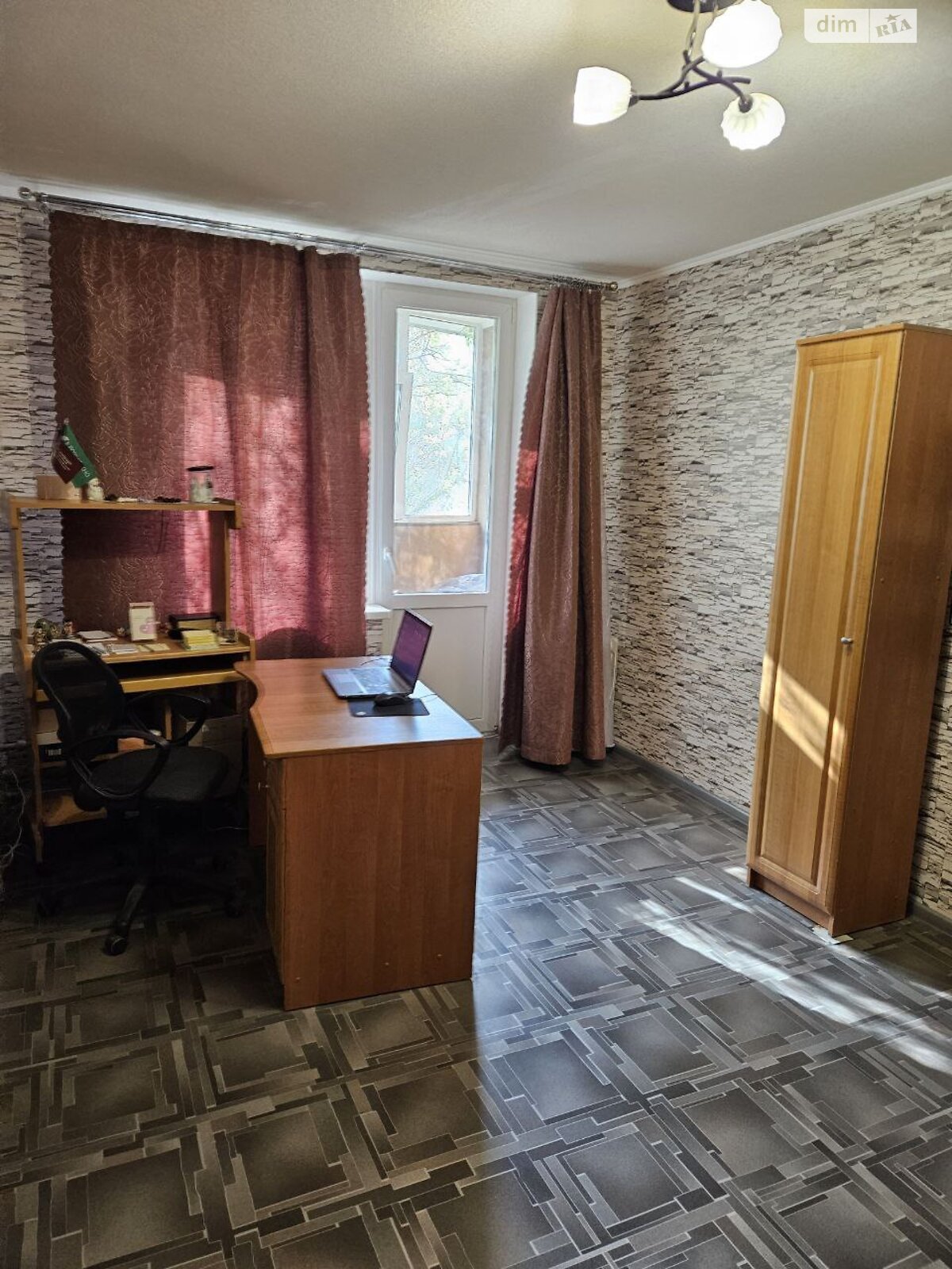 Продажа трехкомнатной квартиры в Харькове, на ул. Гвардейцев-Широнинцев 40, район 607-ой микрорайон фото 1 Продажа трехкомнатной квартиры в Харькове, на ул. Гвардейцев-Широнинцев 40, район 607-ой микрорайон фото 1