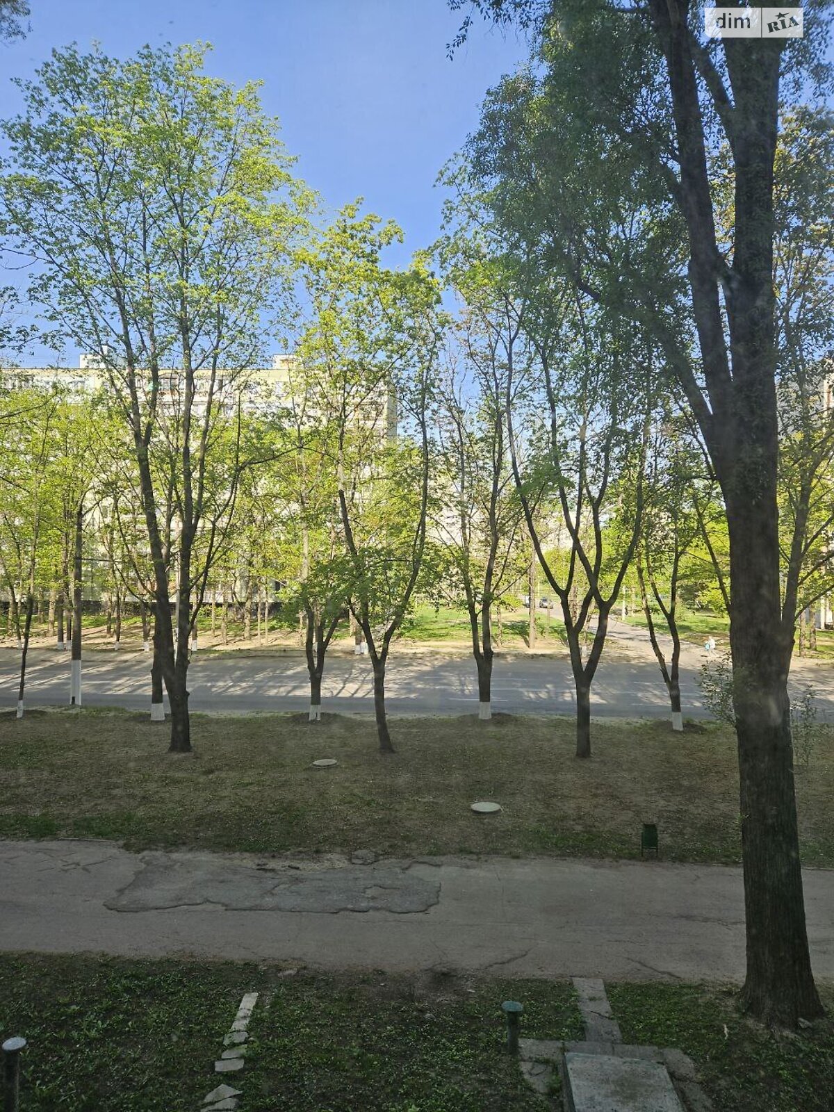 Продажа трехкомнатной квартиры в Харькове, на ул. Гвардейцев-Широнинцев 40, район 607-ой микрорайон фото 1 Продажа трехкомнатной квартиры в Харькове, на ул. Гвардейцев-Широнинцев 40, район 607-ой микрорайон фото 1