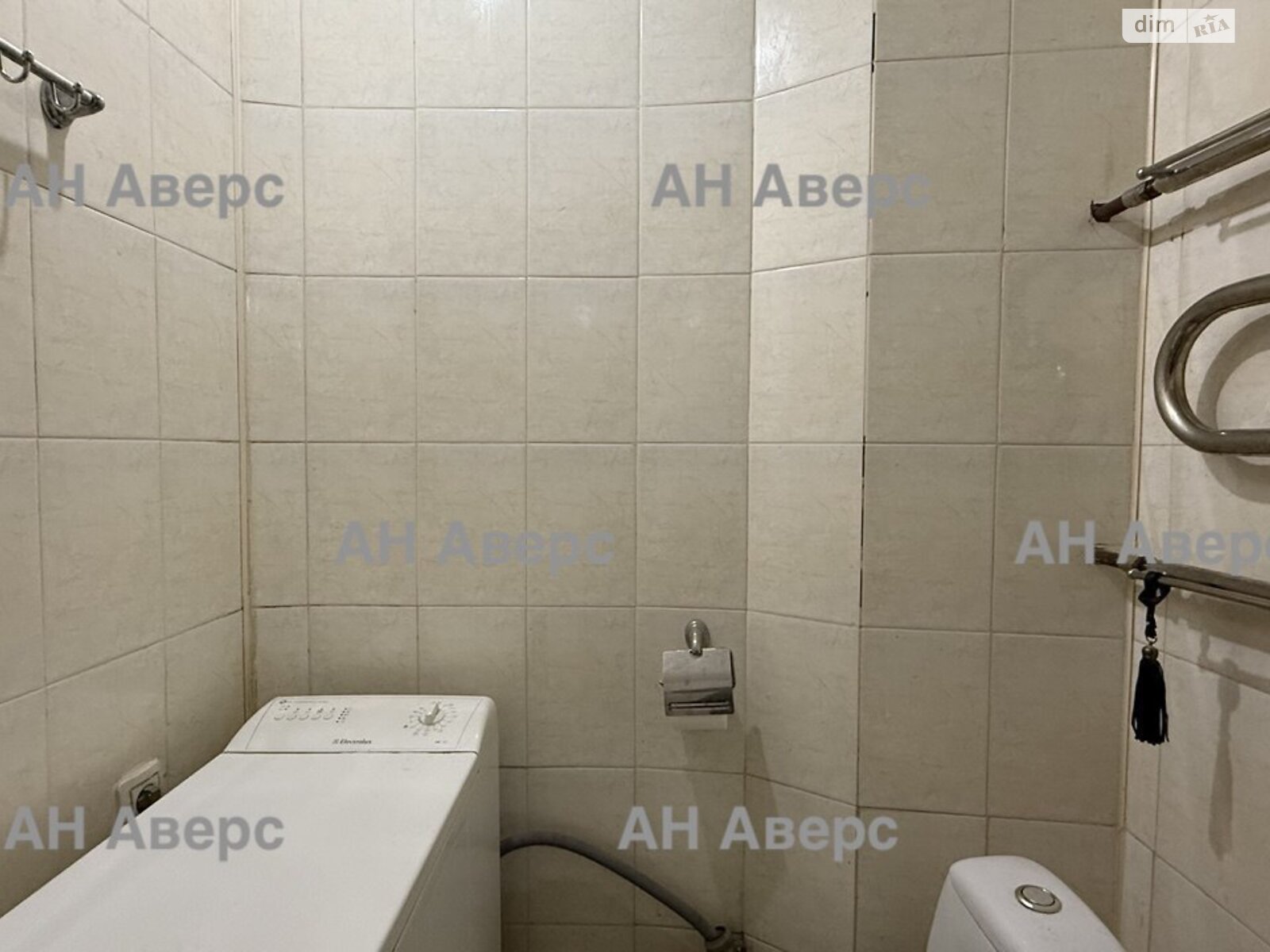 Продажа двухкомнатной квартиры в Харькове, на просп. Тракторостроителей 89А, район 607-ой микрорайон фото 1 Продажа двухкомнатной квартиры в Харькове, на просп. Тракторостроителей 89А, район 607-ой микрорайон фото 1