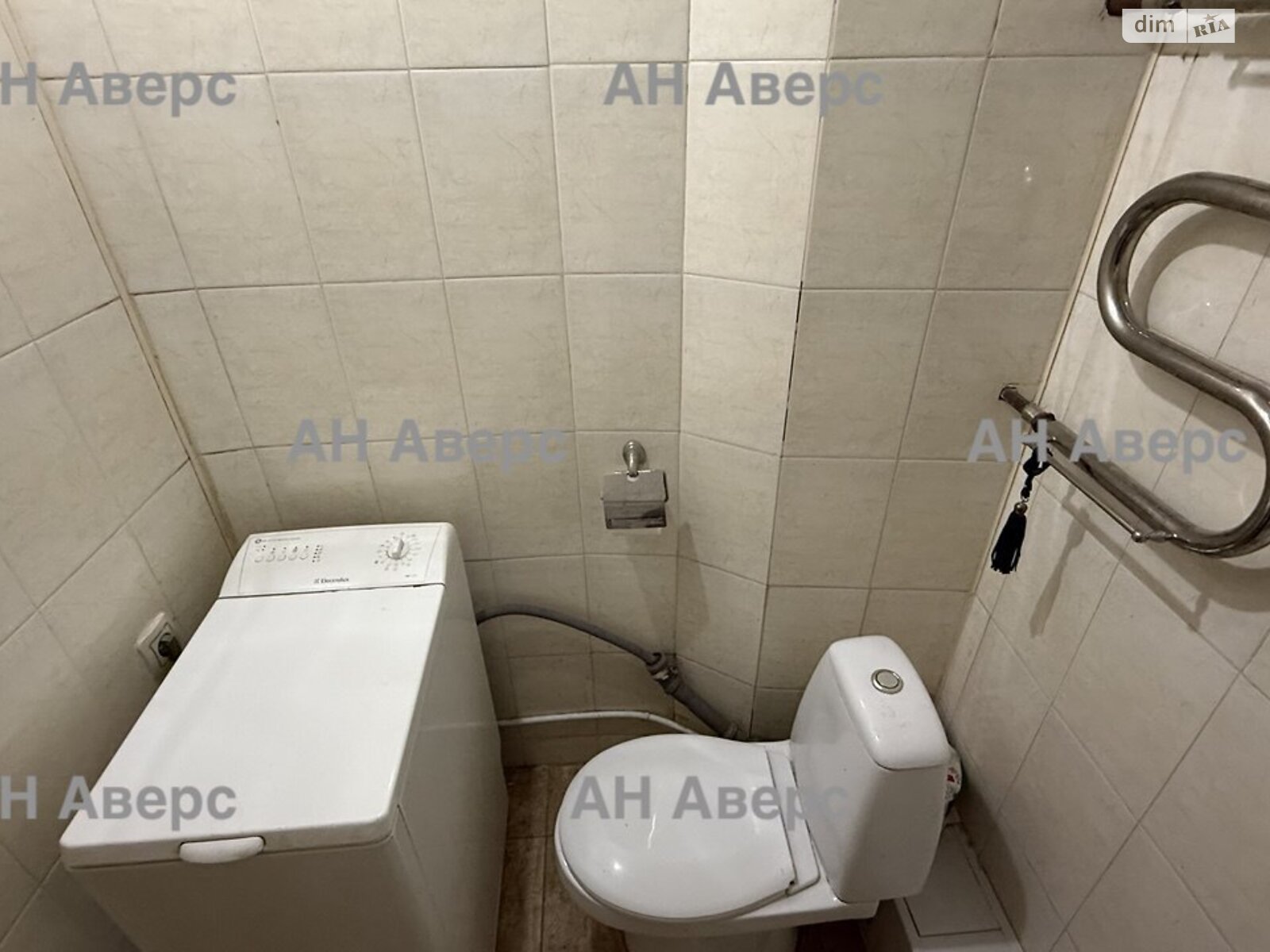 Продажа двухкомнатной квартиры в Харькове, на просп. Тракторостроителей 89А, район 607-ой микрорайон фото 1 Продажа двухкомнатной квартиры в Харькове, на просп. Тракторостроителей 89А, район 607-ой микрорайон фото 1