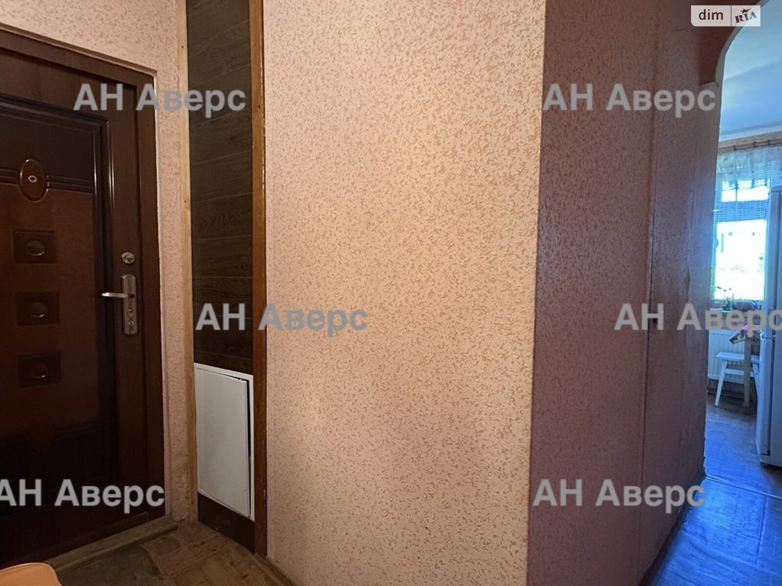 Продажа двухкомнатной квартиры в Харькове, на просп. Тракторостроителей 89А, район 607-ой микрорайон фото 1 Продажа двухкомнатной квартиры в Харькове, на просп. Тракторостроителей 89А, район 607-ой микрорайон фото 1