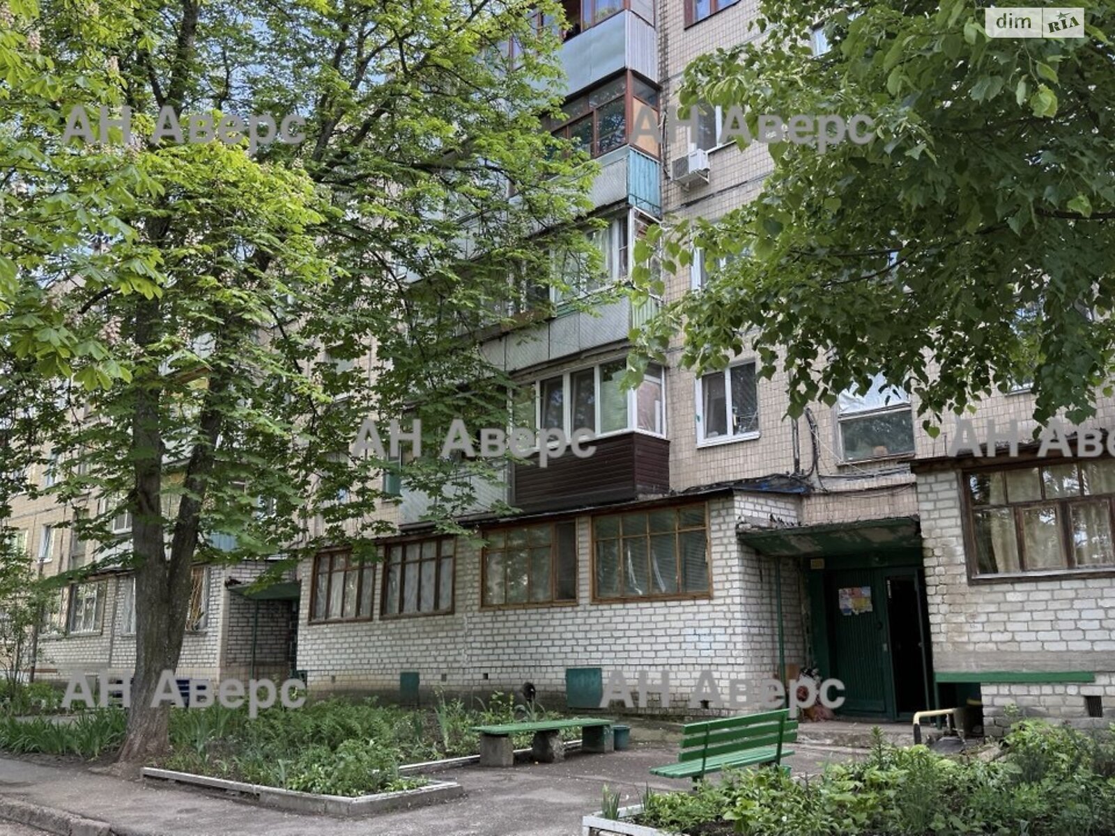 Продажа двухкомнатной квартиры в Харькове, на просп. Тракторостроителей 89А, район 607-ой микрорайон фото 1 Продажа двухкомнатной квартиры в Харькове, на просп. Тракторостроителей 89А, район 607-ой микрорайон фото 1