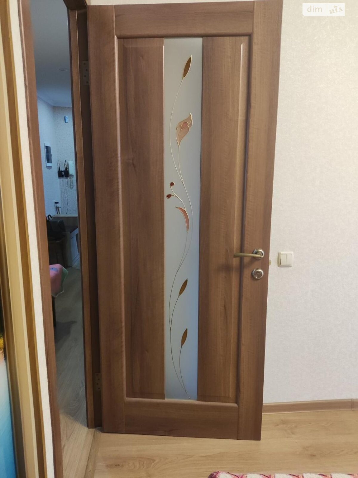 Продажа трехкомнатной квартиры в Харькове, на ул. Валентиновская, район 608-й микрорайон фото 1 Продажа трехкомнатной квартиры в Харькове, на ул. Валентиновская, район 608-й микрорайон фото 1