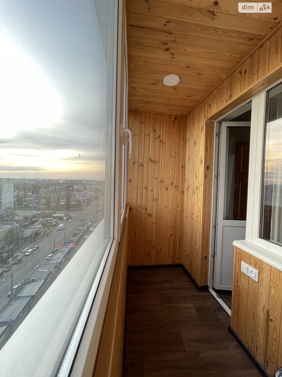 Продажа двухкомнатной квартиры в Харькове, на ул. Валентиновская 21А, район 608-й микрорайон фото 1 Продажа двухкомнатной квартиры в Харькове, на ул. Валентиновская 21А, район 608-й микрорайон фото 1