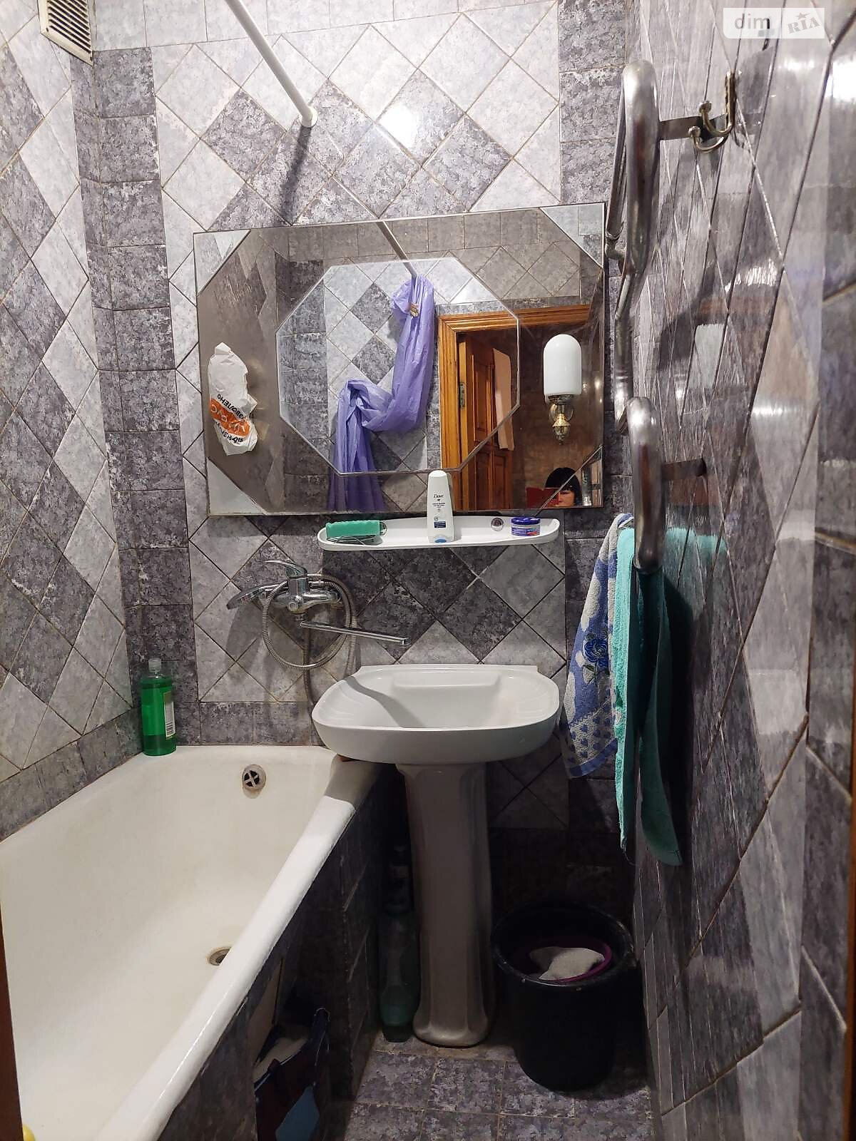 Продажа двухкомнатной квартиры в Харькове, на ул. Валентиновская, район 608-й микрорайон фото 1 Продажа двухкомнатной квартиры в Харькове, на ул. Валентиновская, район 608-й микрорайон фото 1