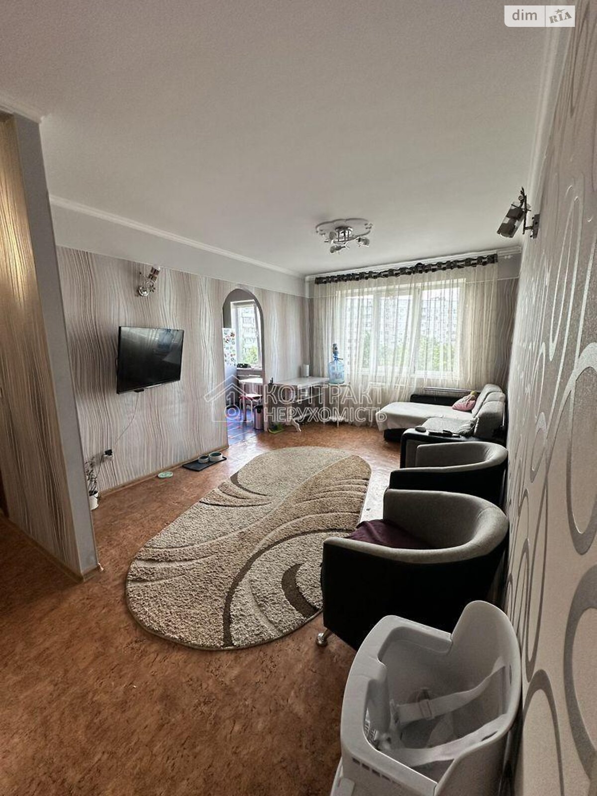 Продаж трикімнатної квартири в Харкові, на вул. Амосова 5, район 624-ий мікрорайон фото 1 Продаж трикімнатної квартири в Харкові, на вул. Амосова 5, район 624-ий мікрорайон фото 1