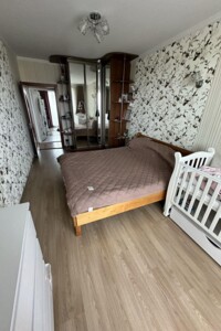 Продажа трехкомнатной квартиры в Харькове, на ул. Амосова 5, район 624-ый микрорайон фото 2 Продажа трехкомнатной квартиры в Харькове, на ул. Амосова 5, район 624-ый микрорайон фото 2