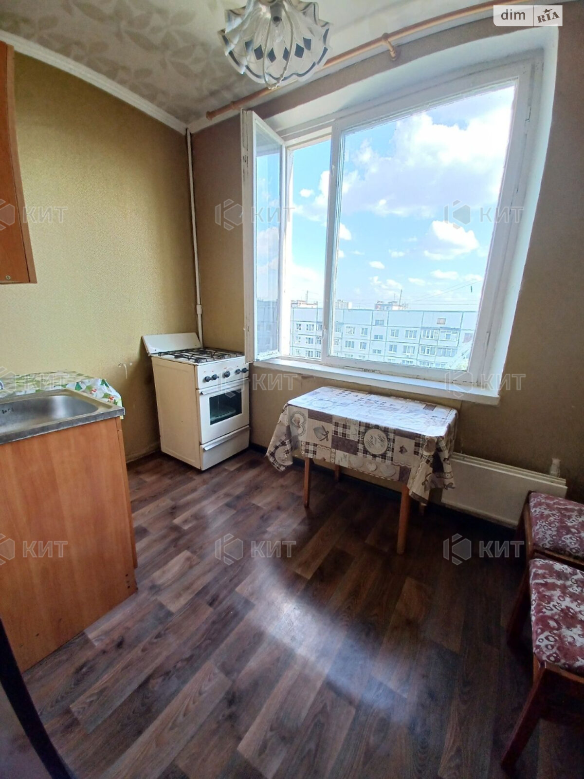 Продажа двухкомнатной квартиры в Харькове, на шоссе Салтовское 240Г, район 624-ый микрорайон фото 1