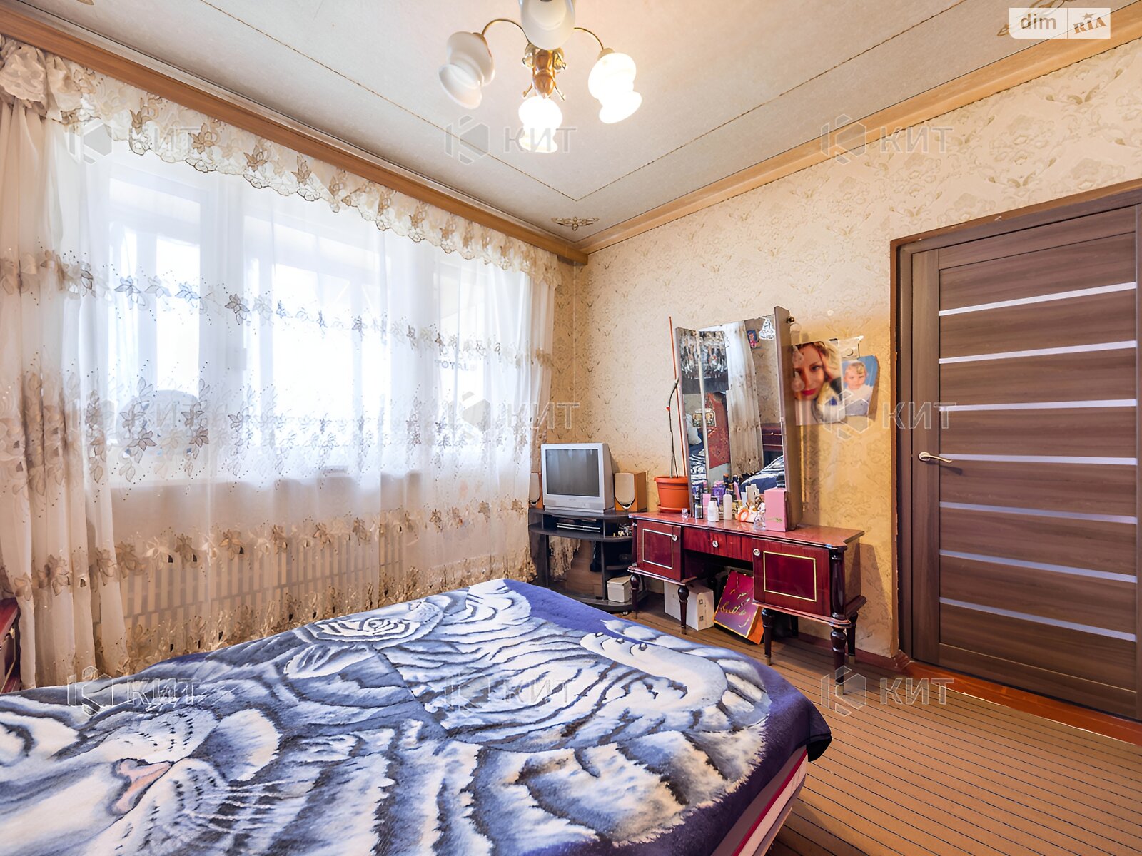 Продаж чотирикімнатної квартири в Харкові, на шосе Салтівське 244, район 624-ий мікрорайон фото 1 Продаж чотирикімнатної квартири в Харкові, на шосе Салтівське 244, район 624-ий мікрорайон фото 1