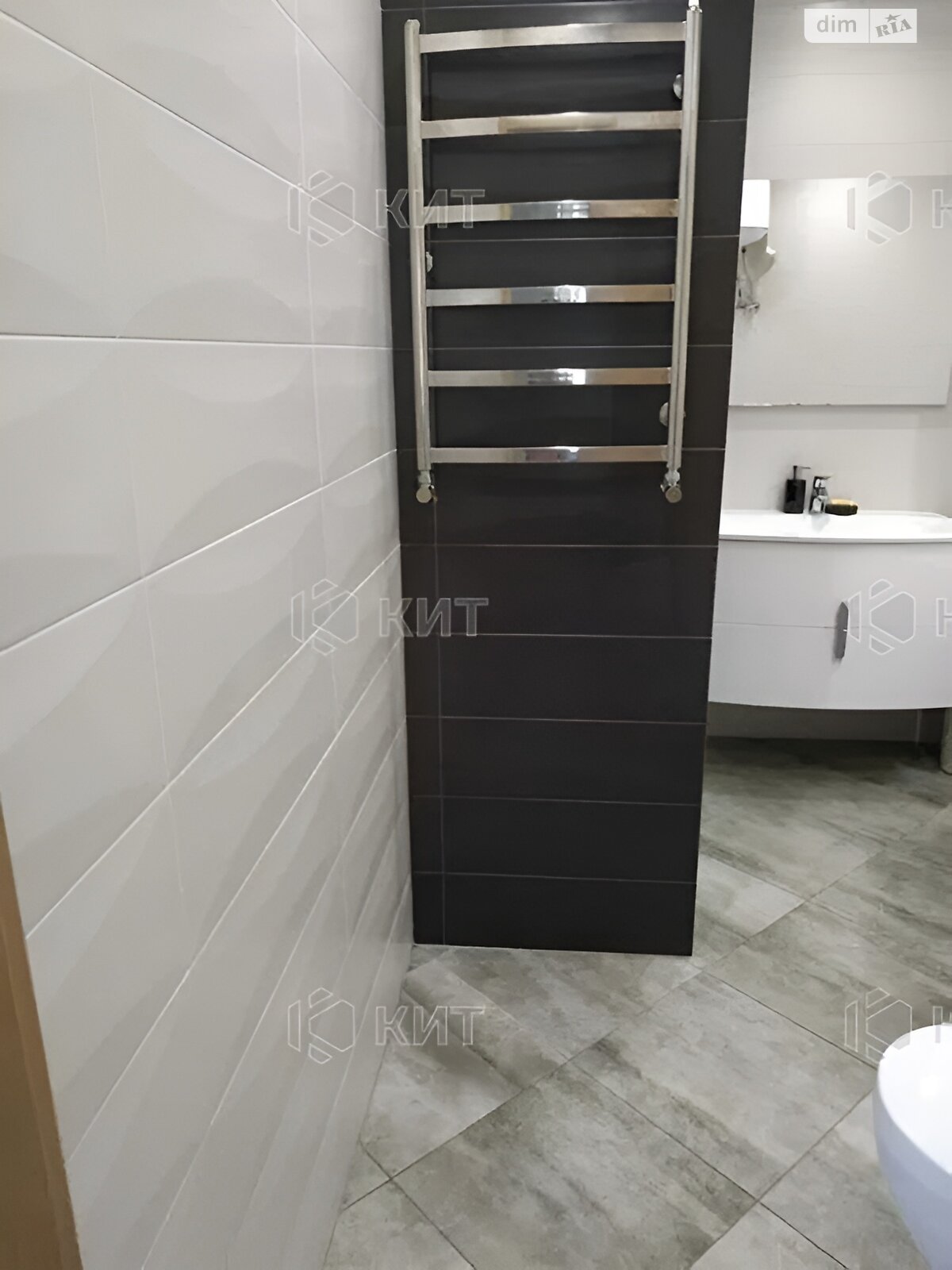 Продажа трехкомнатной квартиры в Харькове, на ул. Велозаводская 37, район 624-ый микрорайон фото 1 Продажа трехкомнатной квартиры в Харькове, на ул. Велозаводская 37, район 624-ый микрорайон фото 1